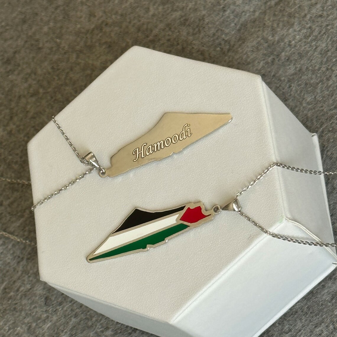 Set of 5 Palestine Map & Flag Bracelets - Gold Plated Stainless Steel main image 0