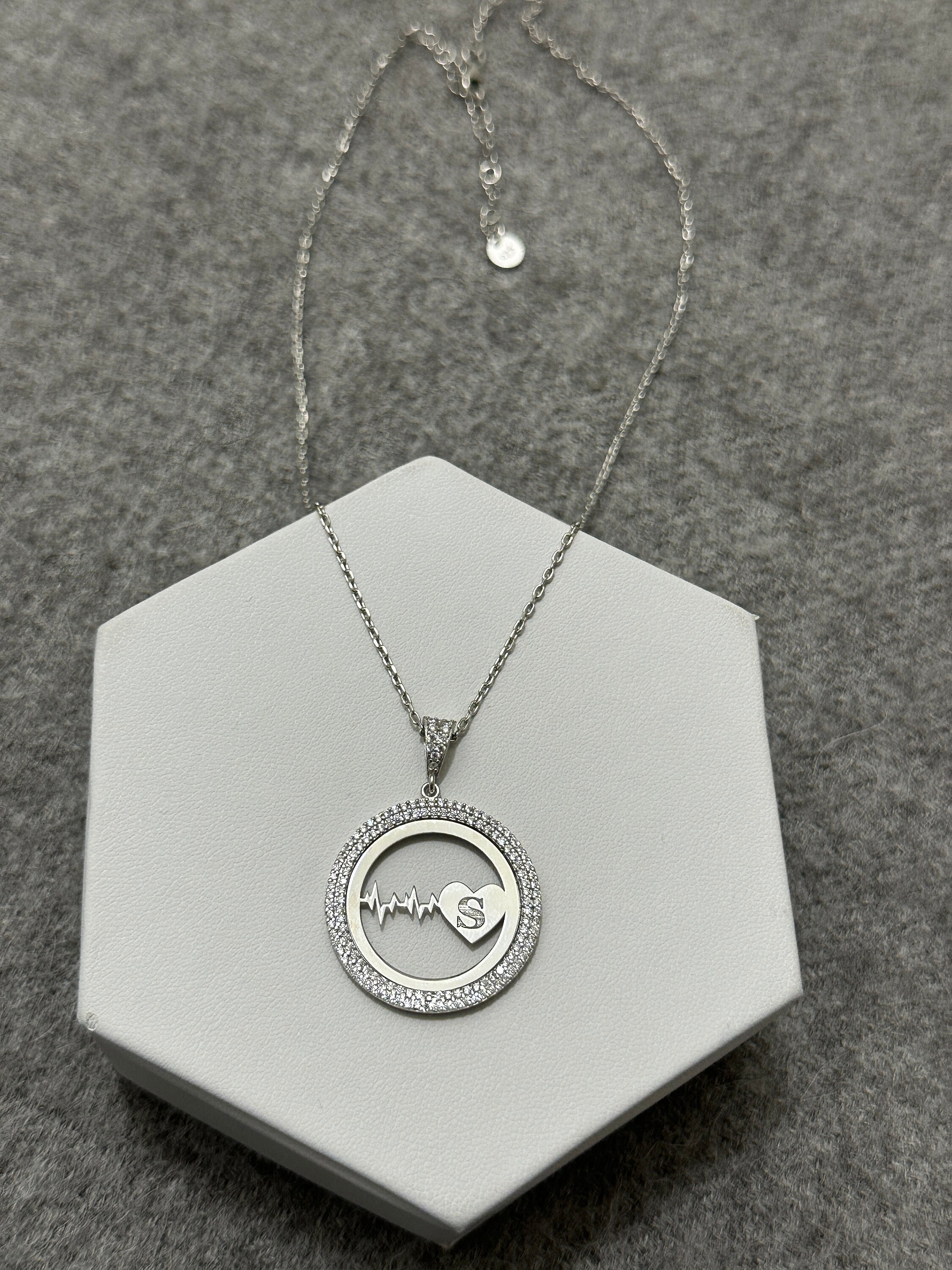 SILVER STEEL DIA I INITIAL &  HEART NECKLACE main image 1