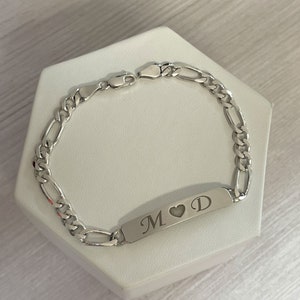 Pulsera con nombre personalizado de plata de ley, pulsera Figaro personalizada, pulsera para hombre, pulsera con nombre grabado en plata, regalo del día de San Valentín