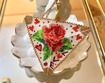 Valentine's Day Triangel 3D Peyote 2 pcs.  Red Rose with 'LOVE' & Purple Rose Pendant Necklace  Miyuki Seed Bead Digital PDF Pattern.