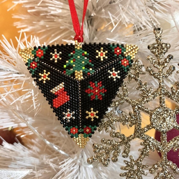 Miyuki Triangel 3D Peyote 2 pcs. Christmas Pendant Necklace or Christmas Ornament Tree Pattern. Digital PDF Pattern.