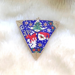 Pingente Triangel Peyote ou padrão para enfeite de Natal em PDF para download.
