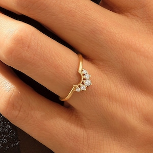 Curved Wedding Band, Solid Gold Solitaire Ring Enhancer, Nesting Ring for Round Engagement Ring, Contour Band, Sunburst Ring Jacket