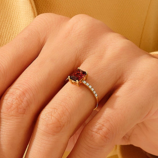 14k Gold Garnet Ring, Solid Gold Garnet Engagement Ring, Red Garnet Solitaire Ring, Handmade Birthstone Ring, Emerald Cut Garnet Band Ring