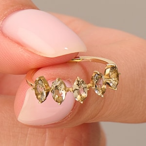 14k Solid Gold Smoky Gray Spinel Ring – Unique 5-Stone Oval Statement Ring for Women, Grey Gem Birthday Gift or Jewelry for Mom