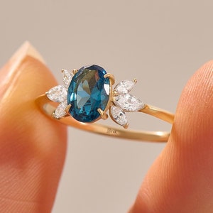 14k massief gouden saffierring voor vrouwen, saffier verlovingsring, bloemen saffierring, sierlijke statementring, ovale blauwe saffierring cadeau