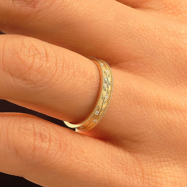 14k Gold Floral Wedding Band, Solid Gold Leaf Engraved Band, Womens Nature Wedding Ring, Minimalist Gold Ring, Dainty Flower Ring