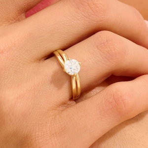 Moissanite Solitaire Ring / 14k Solid Gold Engagement Ring / Twist Band Promise Ring / Classic Gold Ring for Her / Anniversary Gift -4 Prong