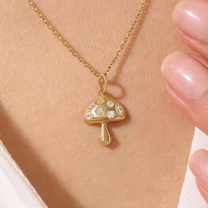 Massiver Goldpilz Anhänger, 14k Gold Pilz Halskette für Frauen, Minimalistische Halskette, Pilz Anhänger für Halskette, Geschenk für Sie, Frau, Mutter