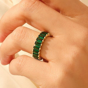 Emerald Eternity Ring Baguette Band 14k Solid Gold May Birthstone Jewelry Wide Band Ring Handmade Gift for Her Birthday Gift for Mom