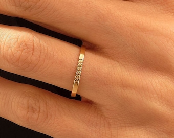 Solid Gold Chain Wedding Band, 14k Real Gold Link Rings Men Women, Thin Stackable Bands, Simple Flat Wedding Ring, Unisex Wedding Band