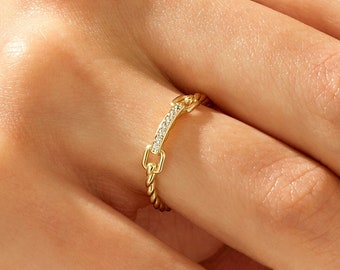 Solid Gold Link Chain Wedding Band, Twisted Rope Chain Ring Women, Real Gold Dainty Stacking Ring, Pave Cubic Zirconia Ring, Handmade Rings