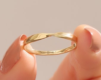 Banda de boda Mobius de oro de 14k, anillo de giro de oro sólido, banda a juego simple para hombres y mujeres, banda de aniversario simple para parejas, banda de oro femenina masculina