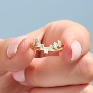14k Solid Gold Curved Wedding Band, V Shaped Bezel Baguette Ring Enhancer, Chevron Wishbone Ring for Solitaire Engagement Stack