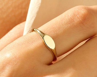 Oval Signet Ring 10k_14k_18k Gold | Minimalist Custom Ring Women | Personalized Pinky Ring | Monogram Engravable Gold | Initial Ring Gold