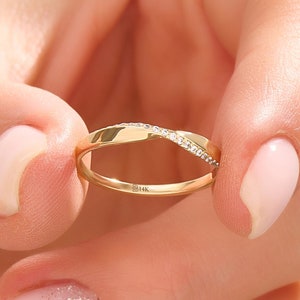14k Solid Gold Twist Wedding Band • Dainty Pavé Diamond Mobius Ring for Women • Stackable Minimalist Band • Unique Promise Jewelry Gift