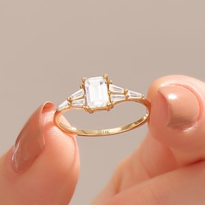 Art Deco Engagement Ring 14k Solid Gold Emerald Cut Solitaire Ring for Women Wedding Anniversary Gift Ring for Her Birthday Diamond Gifts