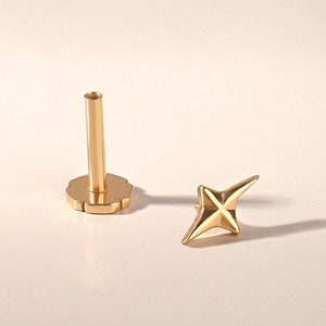 Piercing de cometa, pendiente de estrella de cuatro puntas de oro macizo de 14 k, joyería celestial diminuta para mujer, pendiente de estrella cruzada, piercing de hélice minimalista, regalo
