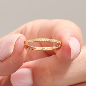 10k Solid Gold Thin Wedding Band, 1.5mm Dainty Slim Textured Ring for Women, Minimalist Straight Stacking Ring,Elegant Everyday Jewelry Gift