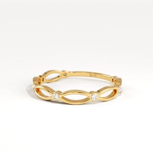 14K Solid Gold Infinity Link Ring, Dainty Figure 8 Eternity Band, Minimalist Moissanite Stacking Ring, Unique Wedding Band, Anniversary Gift