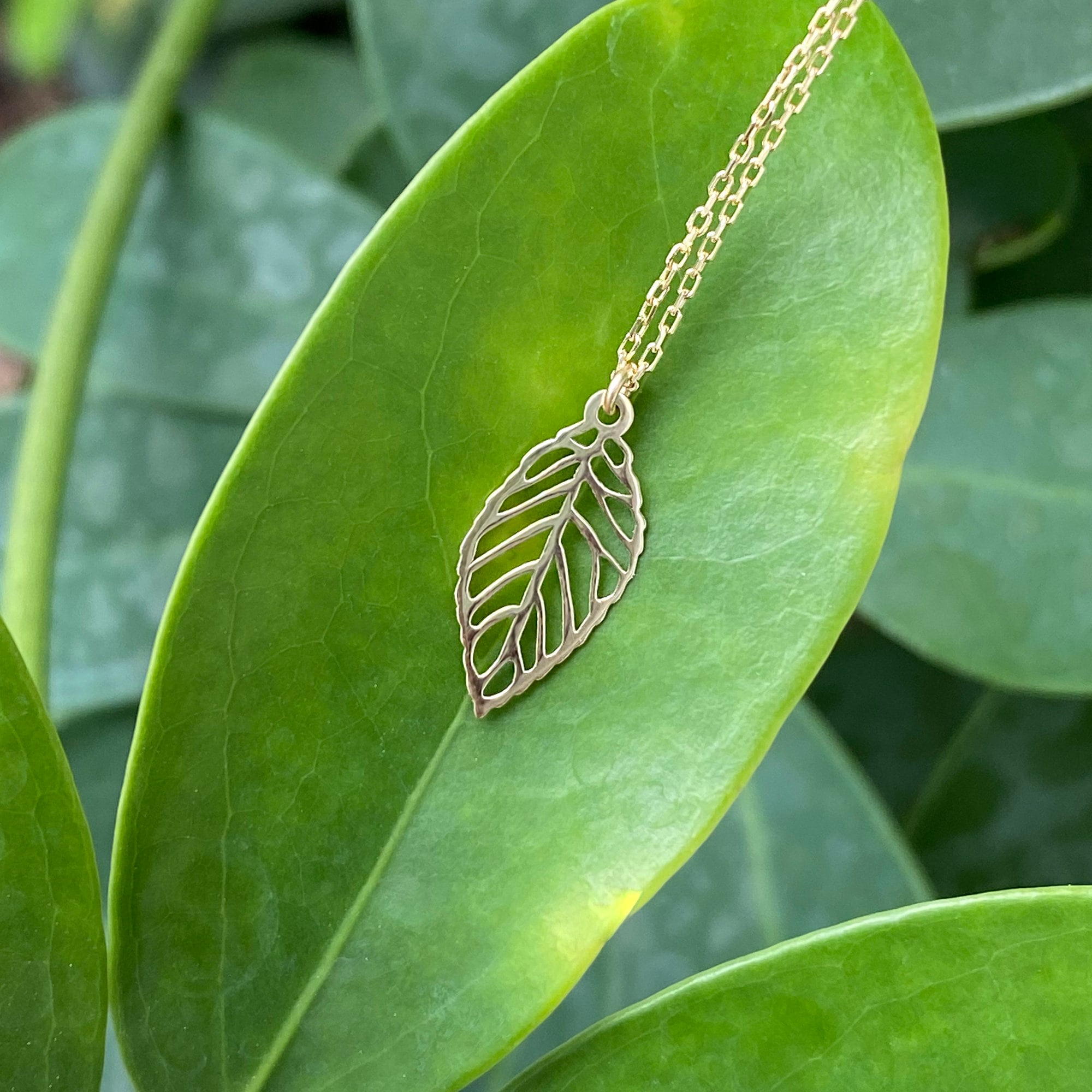 14k Solid Gold Leaf Necklace Floral Charm Necklace Women Etsy