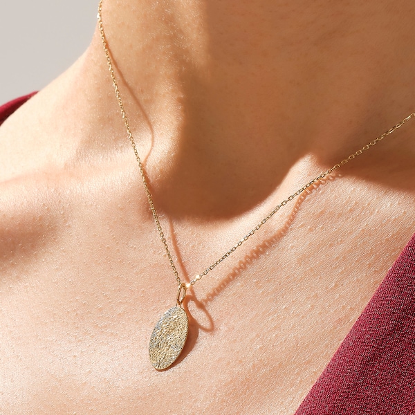 14k Solid Gold Finger Print Pendant, Personalized Thumbprint Necklaces for Women, Dainty Memorial Necklace, Minimalist Keepsake Pendant