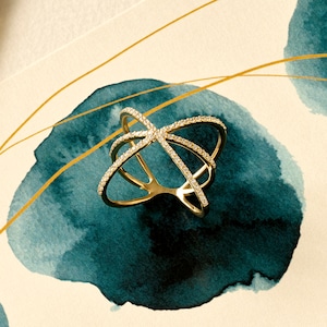 Massiver Gold Criss Cross Ring, 14k Gold X Statement Ring für Frauen, Pave Diamant Cz Bandring, Einzigartiger Designer Ring, Dicker Band Crossover Ring Bild 7