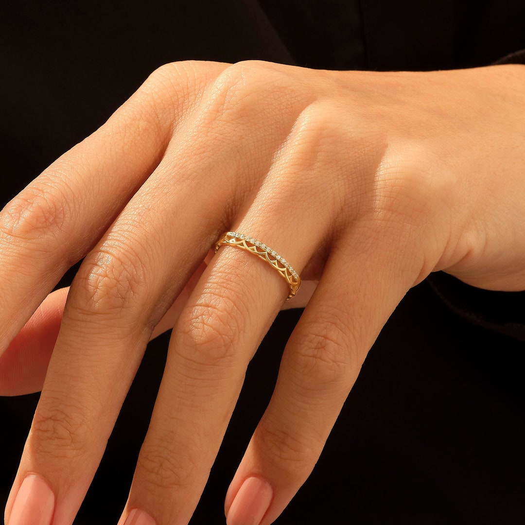 Andi Band Ring in Gold