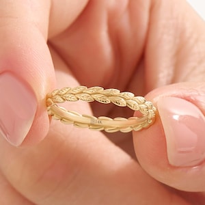 14K Solid Gold Leaf Wedding Band, Dainty Wheat Pattern Ring, Nature Inspired Stackable Band, Minimalist Bridal Anniversary Gift For Women