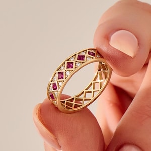 14k Solid Gold Ruby Eternity Band, Thick Pave Stackable Wedding Ring for Women, Handmade Geometric Ruby Band, Elegant Red Gemstone Ring