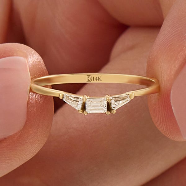 Baguette Curved Wedding Band Women, Solid 14K Gold Contour Band, Stackable Ring