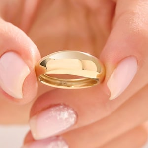 14k Solid Gold Dome Ring Women Chunky Gold Ring 18kt Thick Ring Band Pinky Ring Dome Signet Ring 10k Gold Jewelry Gift Ring for Mom 14 Karat