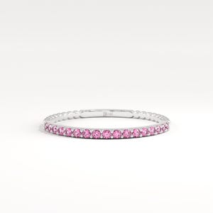 Anillo apilable de rubí, anillo de oro macizo de 14 quilates, banda de rubí pavé, anillo apilable de rubí, anillo minimalista, anillo de bodas de rubí, banda fina de rubí para mujer imagen 9