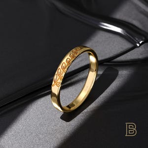 14k Solid Gold Leaf Engraved Wedding Band, Dainty Olive Leaf Stacking Ring for Women, Minimalist Handmade Floral Gold Band Gift for Her