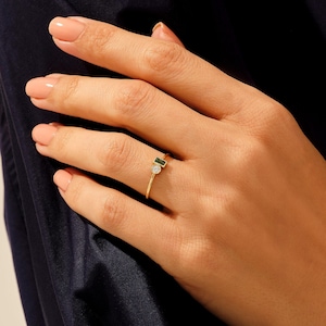 Toi et Moi Ring 14k Solid Gold, Emerald and Diamond Two Stone Ring, Bezel Set Wedding Band, Unique Anniversary Gift, Personalized Jewelry image 7