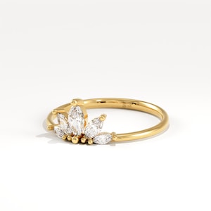Solid Gold Marquise Ring, Dainty Tiara Ring, Marquise Crown Ring, Promise Ring for Her, Gift for Girlfriend, Mom, Wife