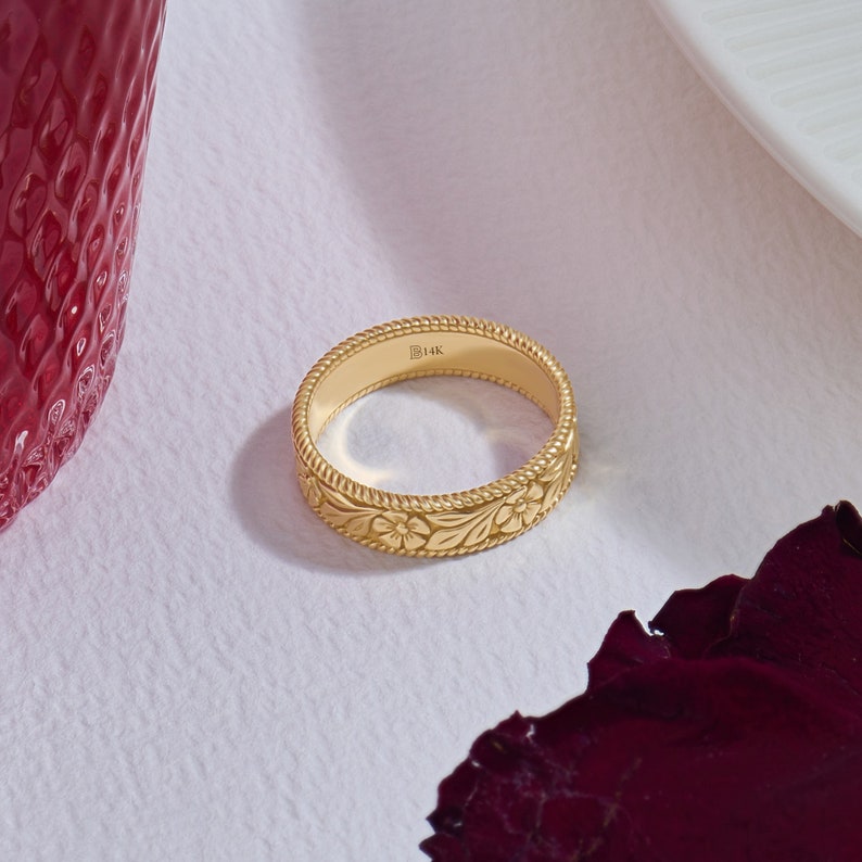 14k Gold Floral Engraved Wedding Band, Womens Solid Gold Thick Gold Ring, Vintage Design Flower Pattern Ring, Nature Inspired Wide Ring image 5