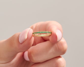 14k Emerald Wedding Band, Solid Gold Eternity Ring for Women, Green Gemstone Ring, Dainty Stacking Ring, Minimalist Emerald Ring, Gift Her