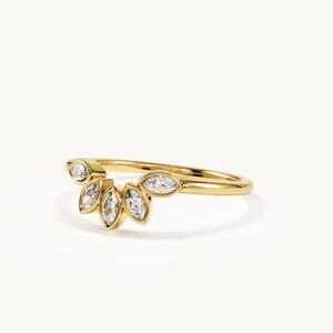 Curved Lab Diamond Wedding Band, 14k Solid Gold Sunburst Nesting Ring, Contoured Bridal Band, Unique Matching Ring for Pear Engagement Ring