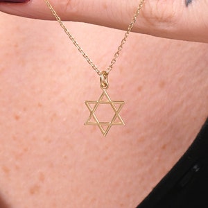 Star of David Pendant, 14k Solid Gold Religious Necklace, Dainty Jewish Star Charm Pendant, Minimalist Daily Jewelry, 16 18 20 inch Chain