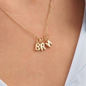 Collar con colgante de inicial de burbuja de oro de 14 quilates para mujer, collar personalizado para mamá con iniciales de niños, colgante personalizado, joyería, regalo para esposa
