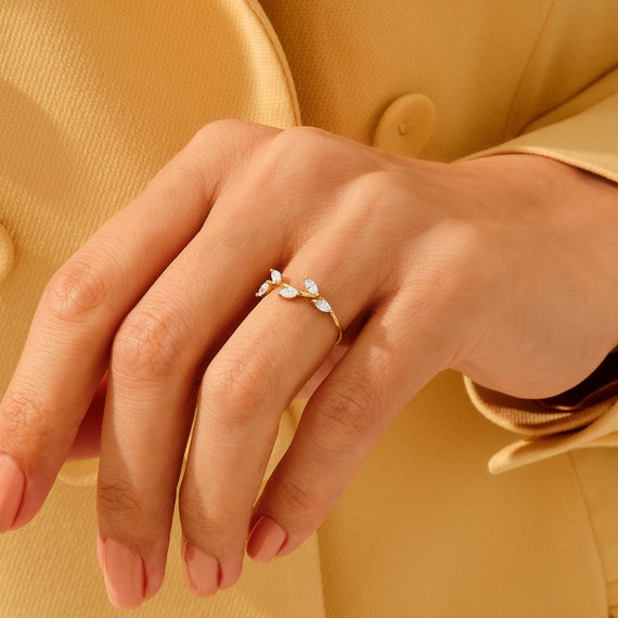 Solid Gold Leaf Wedding Ring, 14k Delicate Vine Stacking Bands for