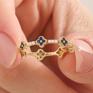 Solid Gold Tiny Sapphire Ring, 14k Blue Flower Wedding Ring, Pave Eternity Stackable Ring, Small Cross Stack Ring, Minimalist Sapphire Ring