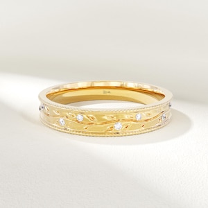 14k Solid Gold Floral Wedding Band – Leaf and Flower Ring for Women, Minimalist Nature-Inspired Anniversary Band, Real Gold Gift for Wife