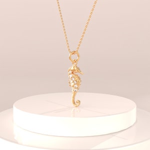 14k Seahorse Pendant, Solid Gold Tiny Charm Necklace, Womens Dainty Sea Life Pendant, Nautical Animal Necklace, Hanmade Jewelry Gift for Her