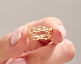 14k Solid Gold Lines Wedding Band, Thick Wavy Marriage Band Ring for Women, Dainty Wire Ring, Geometric Cigar Band Ring, Wide Band Ring