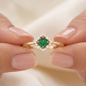 Emerald Cluster Ring 14K Solid Gold, Minimalist May Birthstone, Dainty Green Gemstone Halo Ring