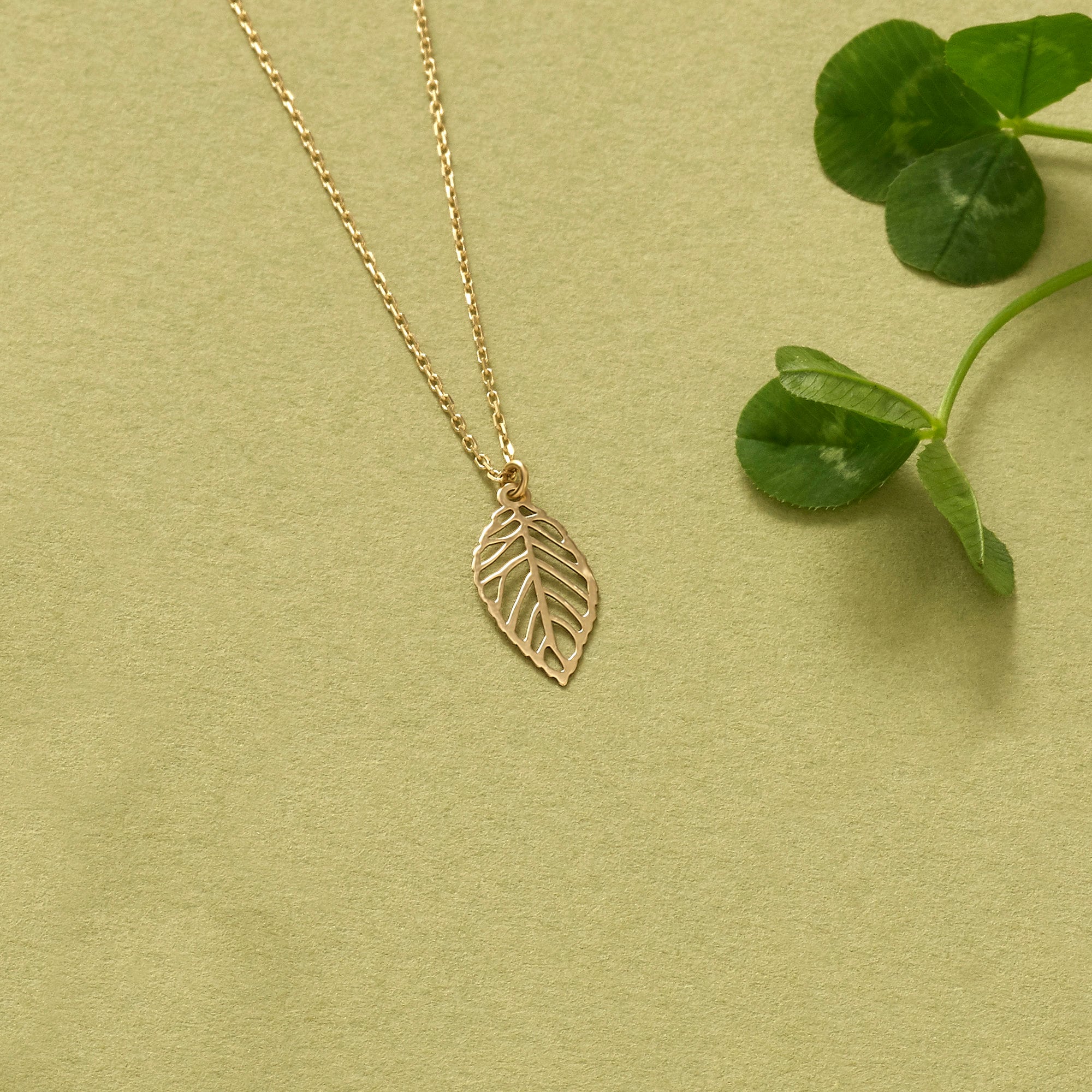 14k Solid Gold Leaf Necklace Floral Charm Necklace Women Etsy