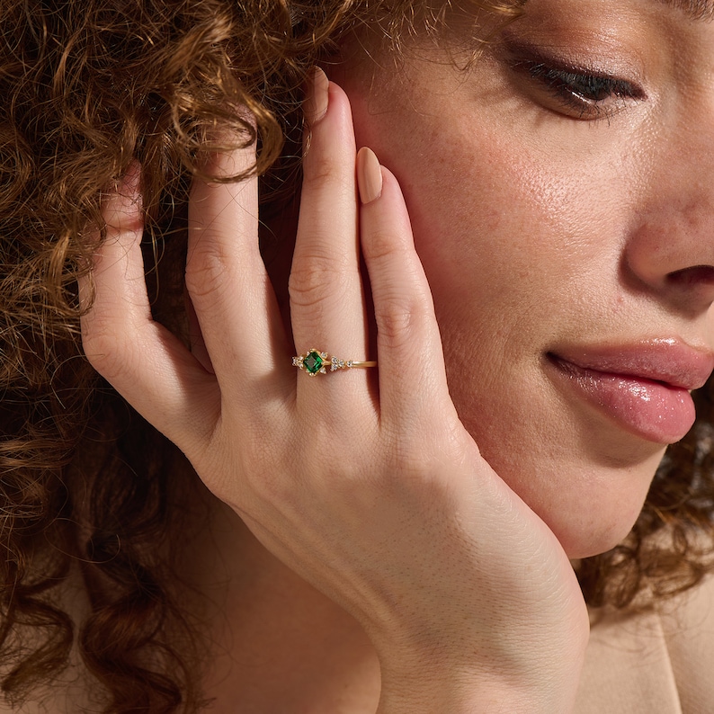 14k Solid Gold Emerald Engagement Ring, Art Deco Green Solitaire Ring, Vintage Anniversary Ring, Dainty Stacking Emerald Ring, Handmade Gift image 5