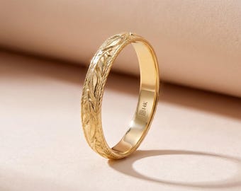 14K Solid Gold Engraved Wedding Band, Handcrafted Leaf Pattern Ring, Floral Etched Wedding Ring, Unique Nature Inspired Band for Men Women